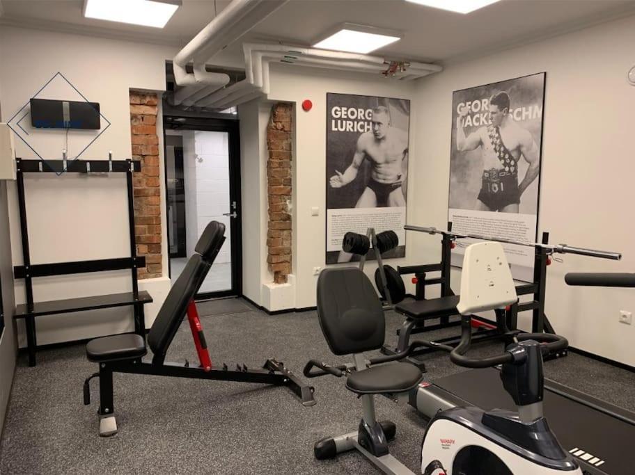 Urban-Glam City Centre Studio With A Gym And Terrace Tallinn Eksteriør billede